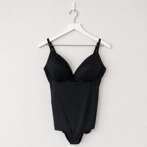 Assets by Spanx 10199R Black Low Back Cupped Shaping Bodysuit Size 1X